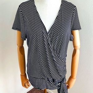 Vince Camuto  Striped Tie-Front Top     Pre Owned